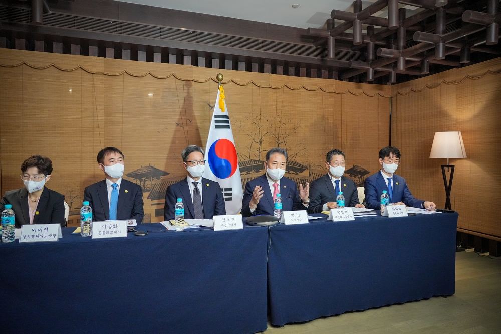 박진 장관, 방중 계기 중국지역 공관장회의 개최