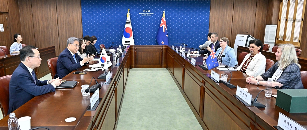한-뉴질랜드 외교장관회담 개최