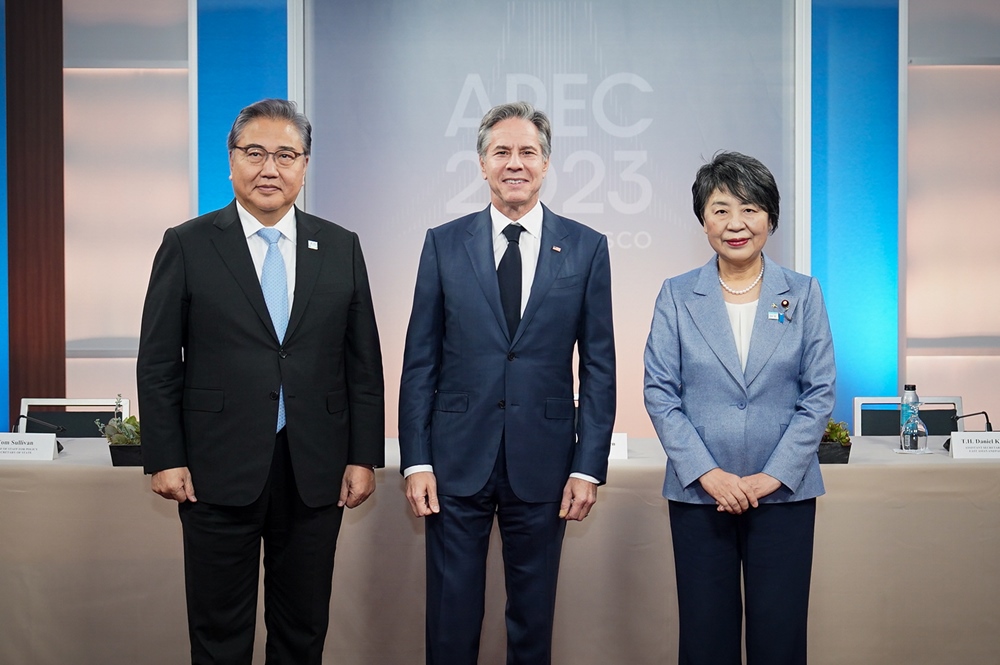 Korea-U.S.-Japan Foreign Ministers’ Meeting Takes Place
