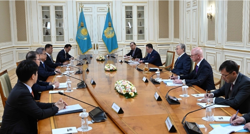 박진 장관, 카자흐스탄 대통령 예방