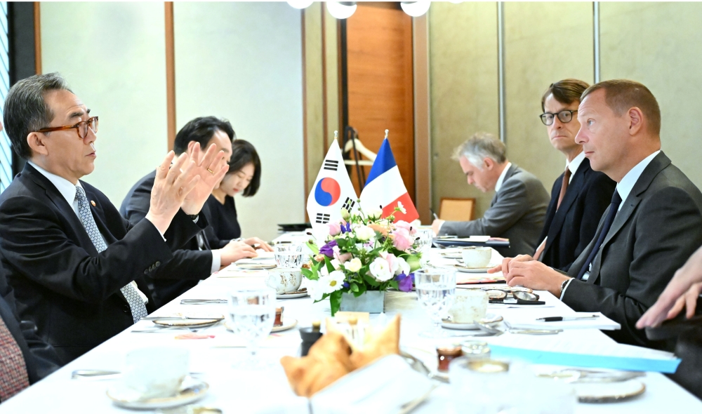 조태열 장관, 프랑스 대통령실 외교수석 조찬 면담