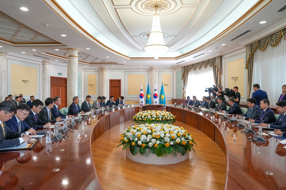 박진 장관, 카자흐스탄 외교장관회담 및 에너지부 장관 면담