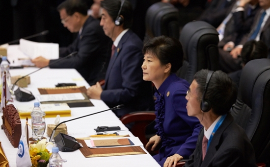 박 대통령, 제19차 ASEAN+3 정상회의에서 한·일·중 3국 협력체제 지속 발전 강조 